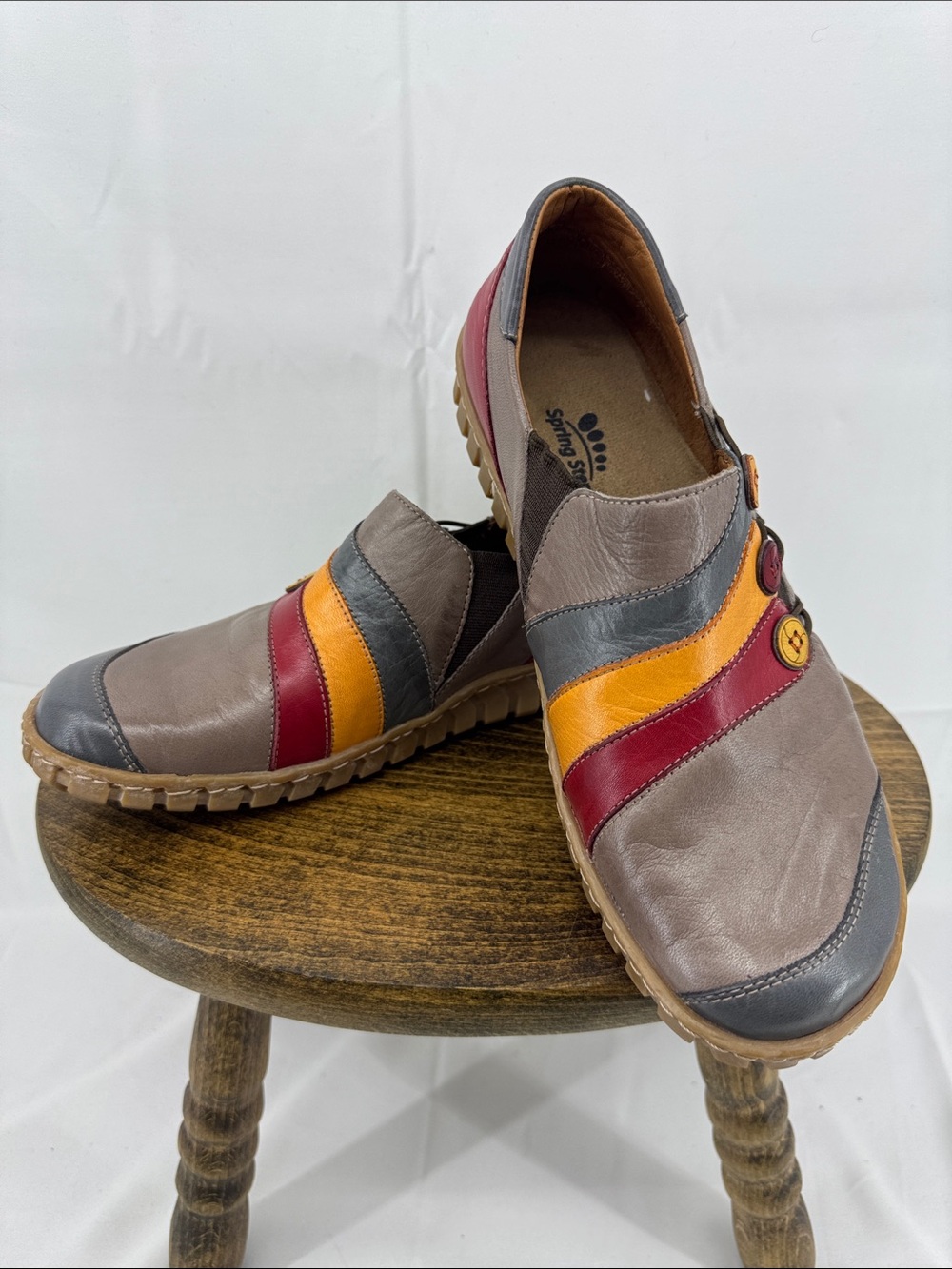 Spring Step Womens Neeta Slip-on Leather Shoes, Brown w/ Red & Yellow, sz 37
